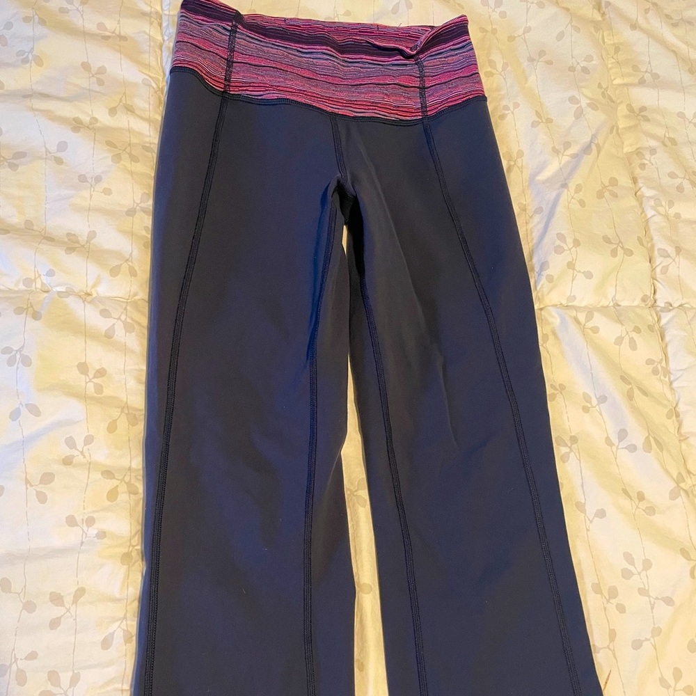 Lululemon Wide Leg Crop (size 2)